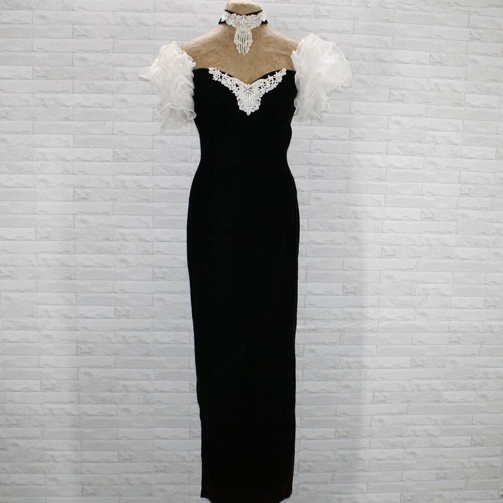 VINTAGE DILLARDS Gown Velvet Puff Sleeve Statement Hollywood Glam Formal Black
